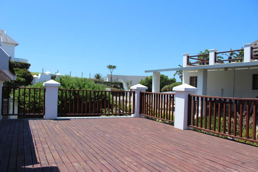 5 Bedroom Property for Sale in Canals Eastern Cape